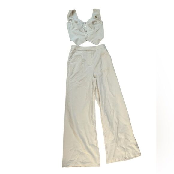 NIP Khaki Color Drop Tank With Pants Set Size S - Picture 5 of 5